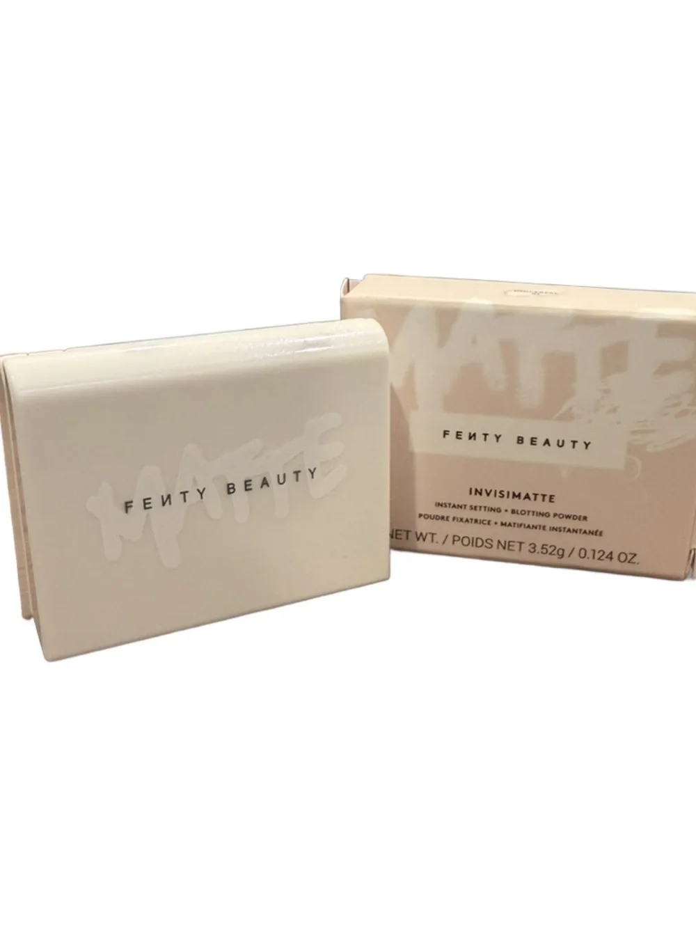 Fenty Beauty Invisimatte Instant setting + blotting powder- Translucent